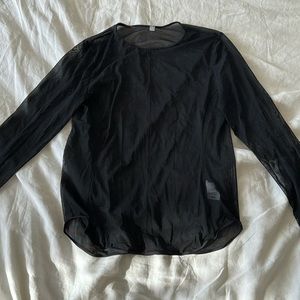 Uniqlo x Mame Kurogouchi long sleeve black mesh top